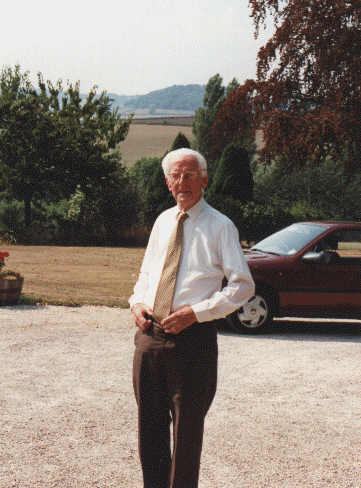 www.wolfhound.org.uk: Mervyn Cutler, Harcombe House, July 1994